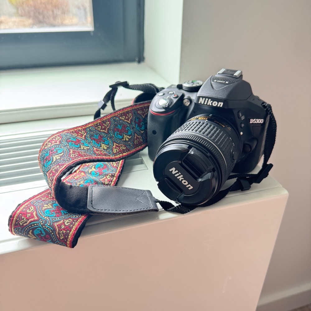 Nikon D5300 DSLR Camera